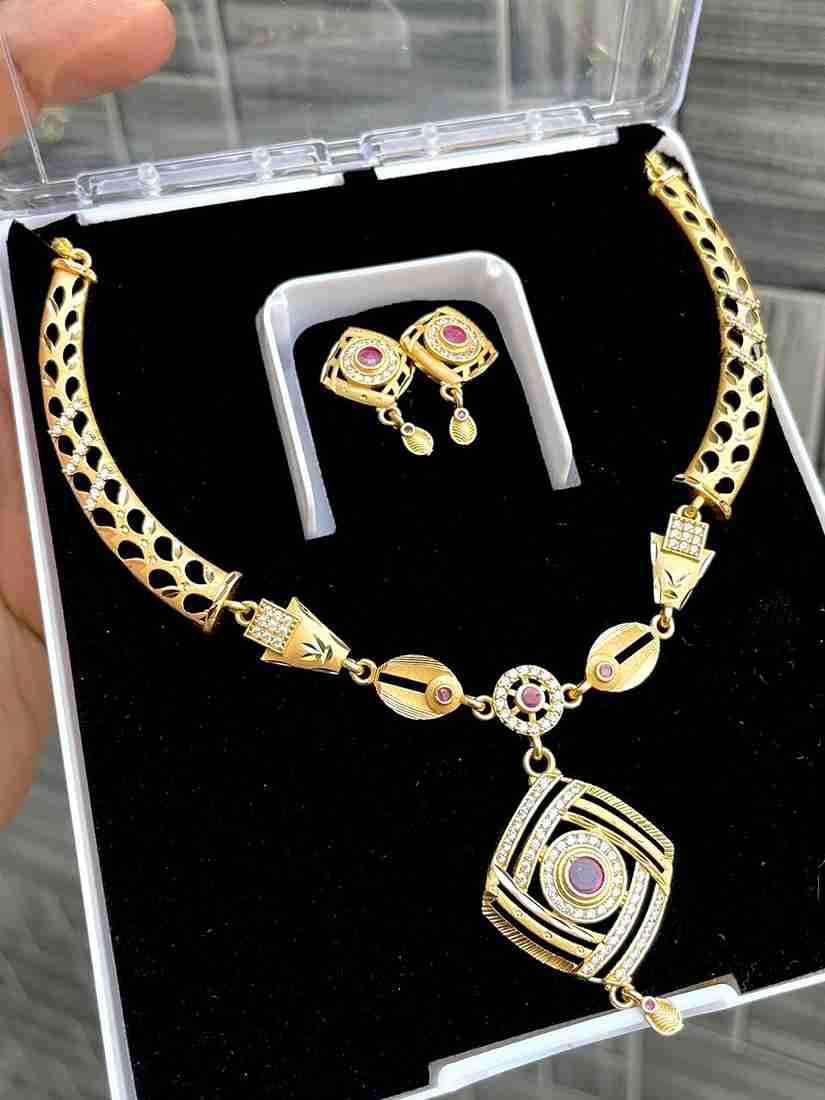 Gold Plated Necklace With Earrings
